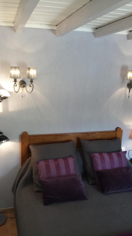 Mas Dansavan Chambres D'Hotes Oppède Exteriér fotografie